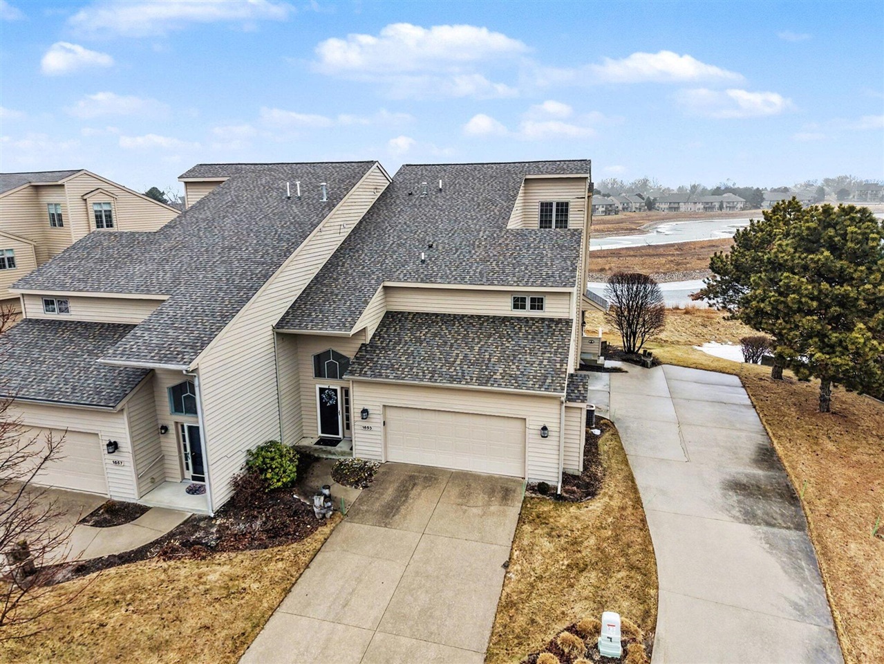 1653 E Harbour Towne Circle 109 A