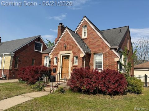 Photo of 135 S Lafayette Street, Dearborn, MI 48124 (MLS # 60994381)