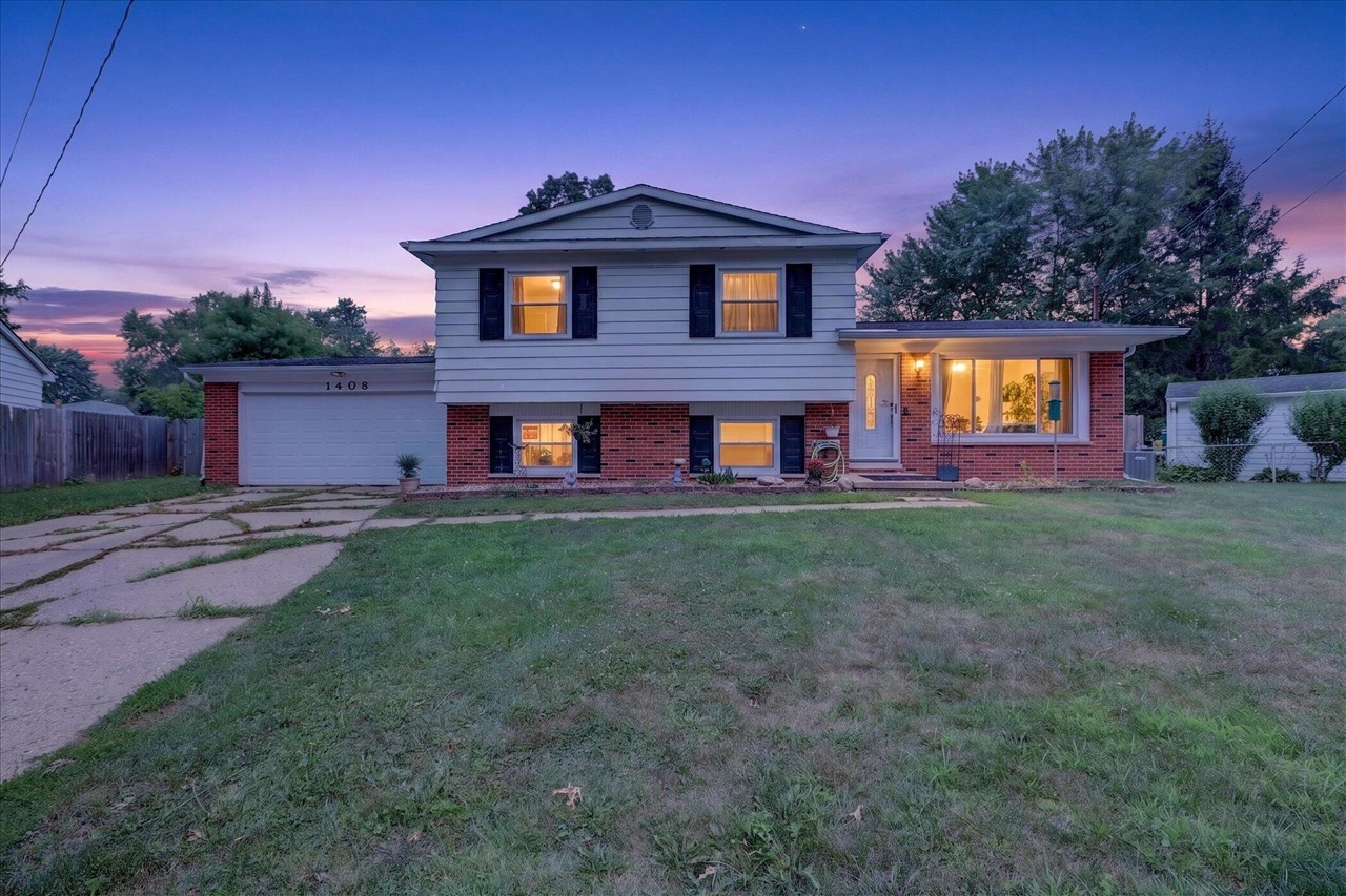 1408 Regina Avenue
