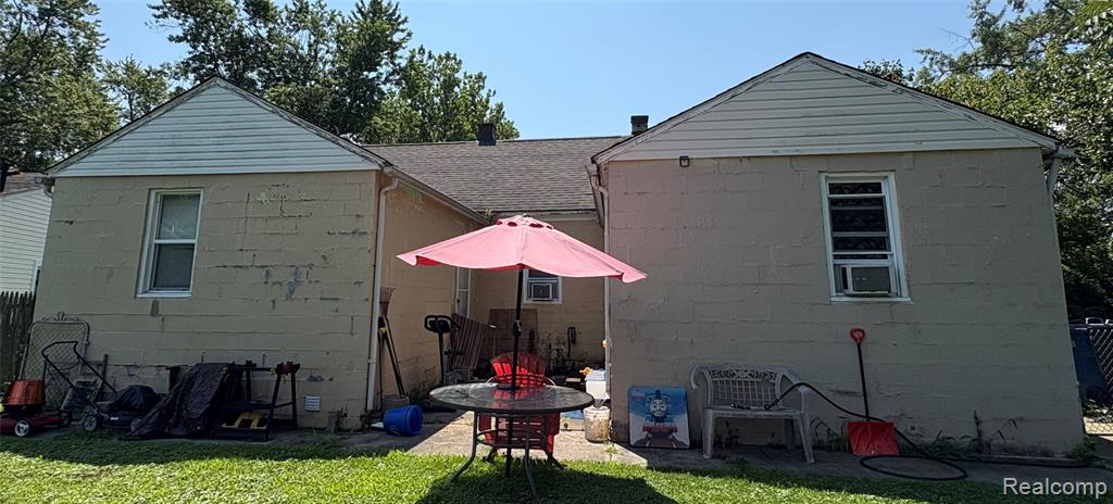 943 Cole Road