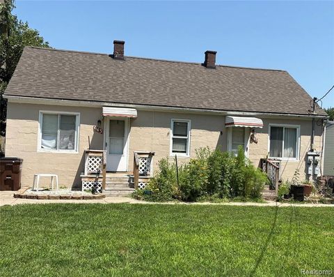 943 Cole Road Monroe MI 48162