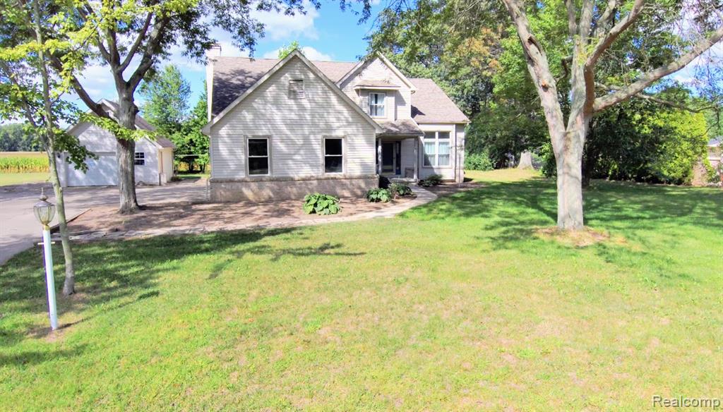 5324 Douglas Road