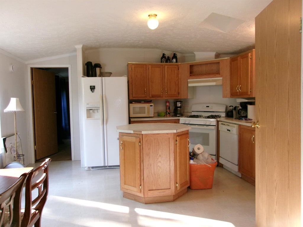 Photo of 2761 Ashcroft Drive, Lake, MI 48632 (MLS # 50220222)
