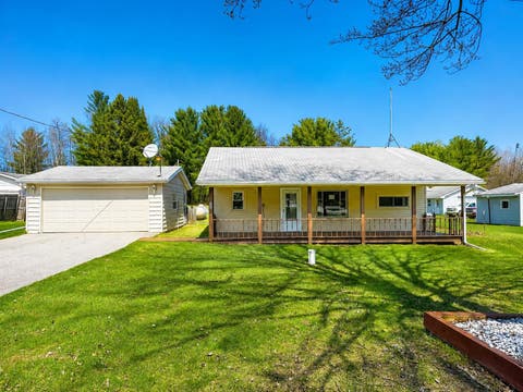 Photo of 364 W Greenwood, Alger, MI 48610 (MLS # 80067621)