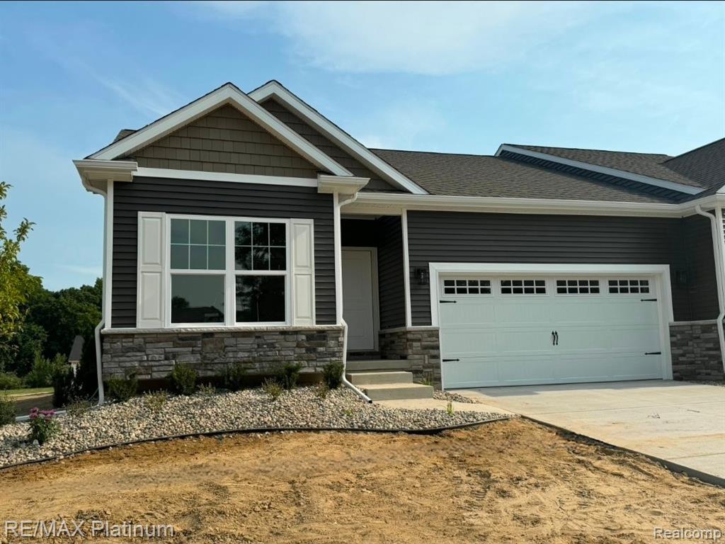 863 Oakwood Circle 23