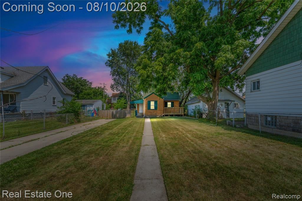 1326 Montie Road