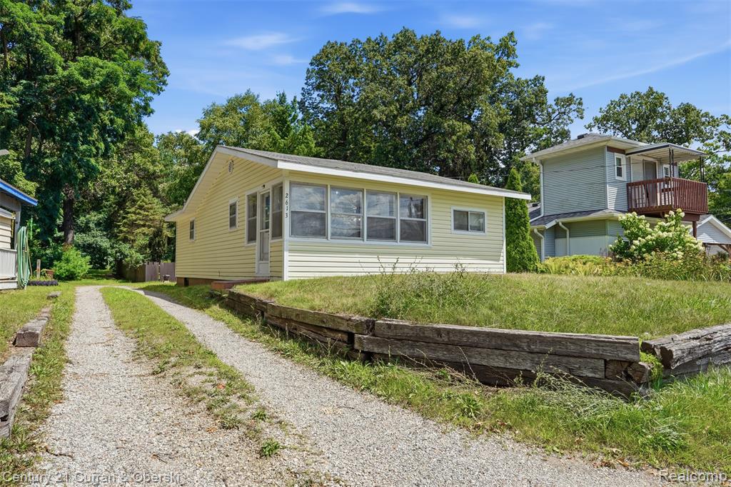2613 Bartlett Road