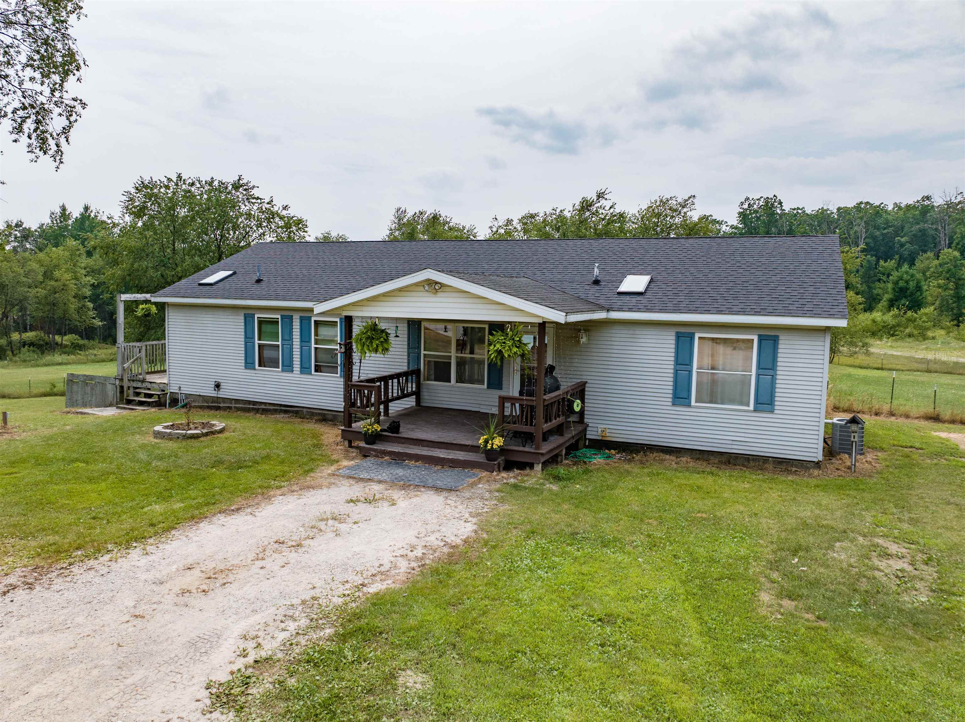 3542 Elbow Lake Road