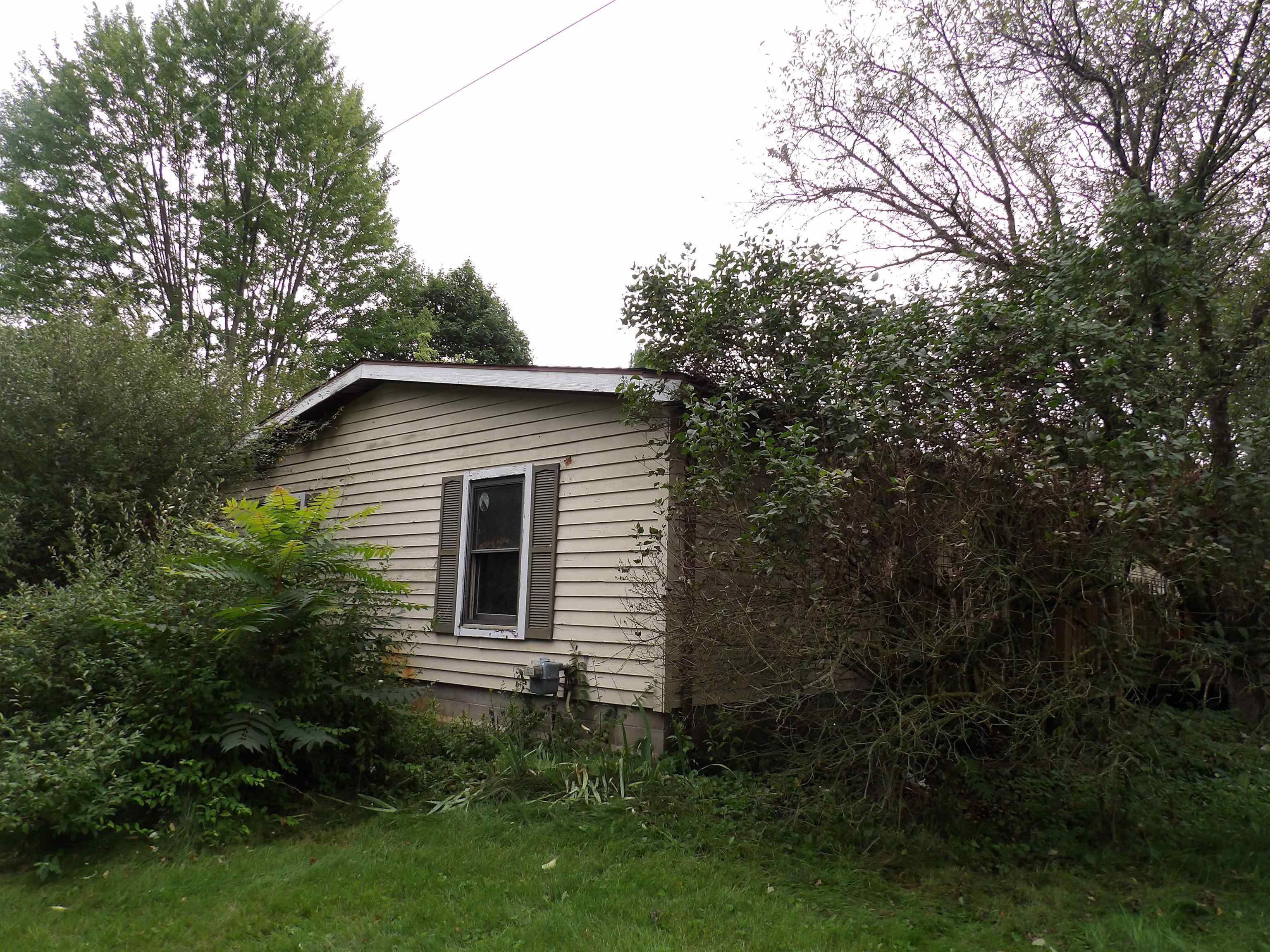 326 W Deerfield Road