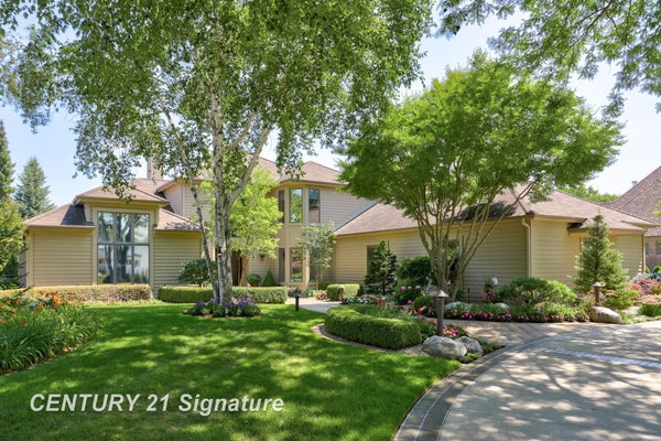 210 GOLFVIEW DR, SAGINAW, MI 48638 - Image 0ae6311d013dee85604fdfd2d706b4e8/2979389299