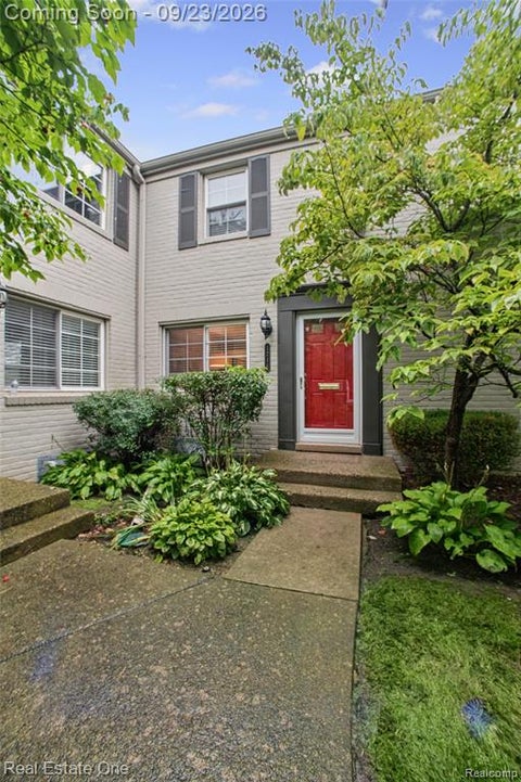 Photo of 1716 Graefield Road 47 #47, Birmingham, MI 48009 (MLS # 61031915)