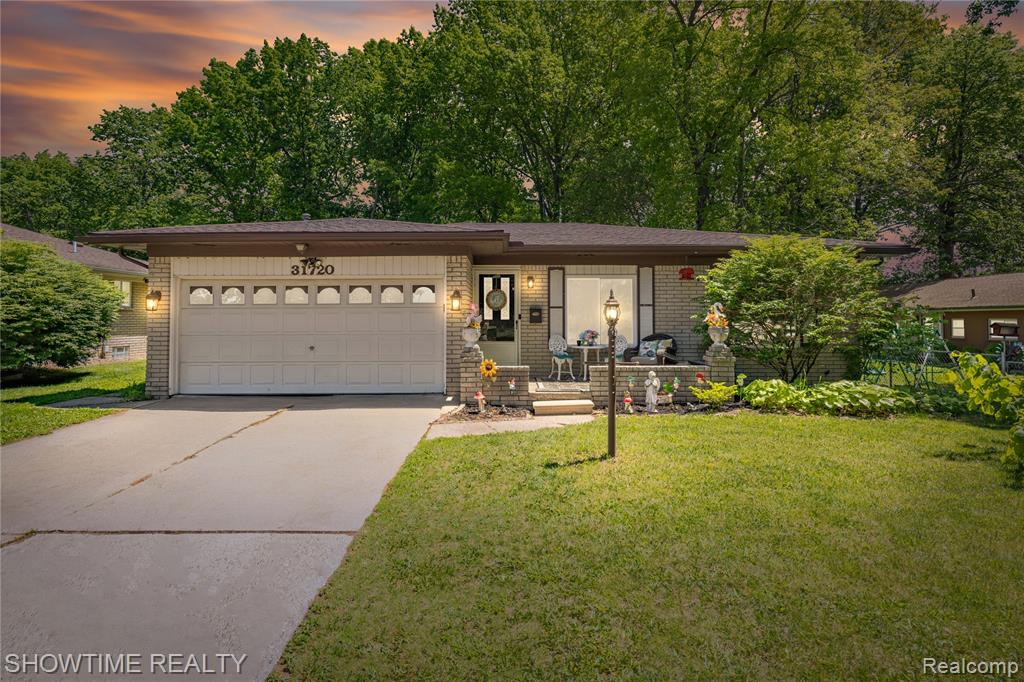 31720 Kelly Road