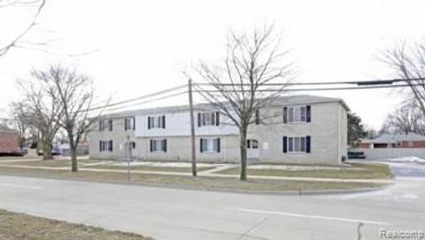 Photo of 22100 E 11 Mile Road Unit: 22112, Saint Clair Shores, MI 48081 (MLS # 60983092)