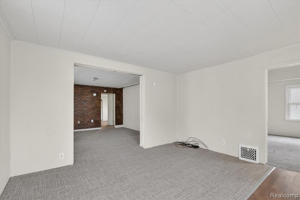 503 E 2nd Street