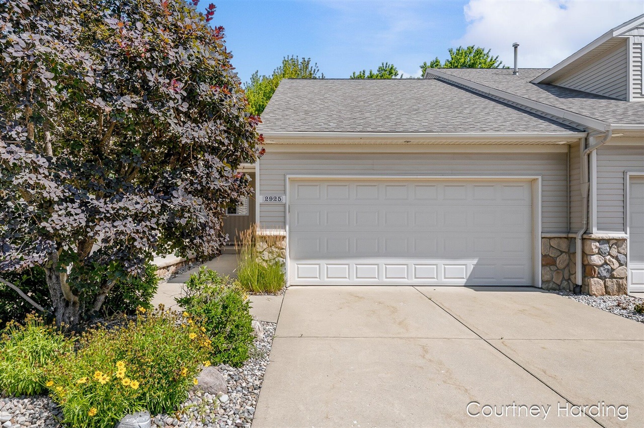 2925 Stoney Creek Court 103
