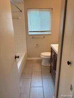 328 E Elmwood Avenue 6