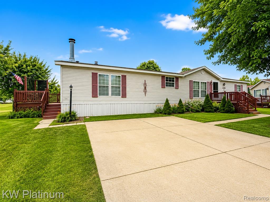 1225 Orchard Lane
