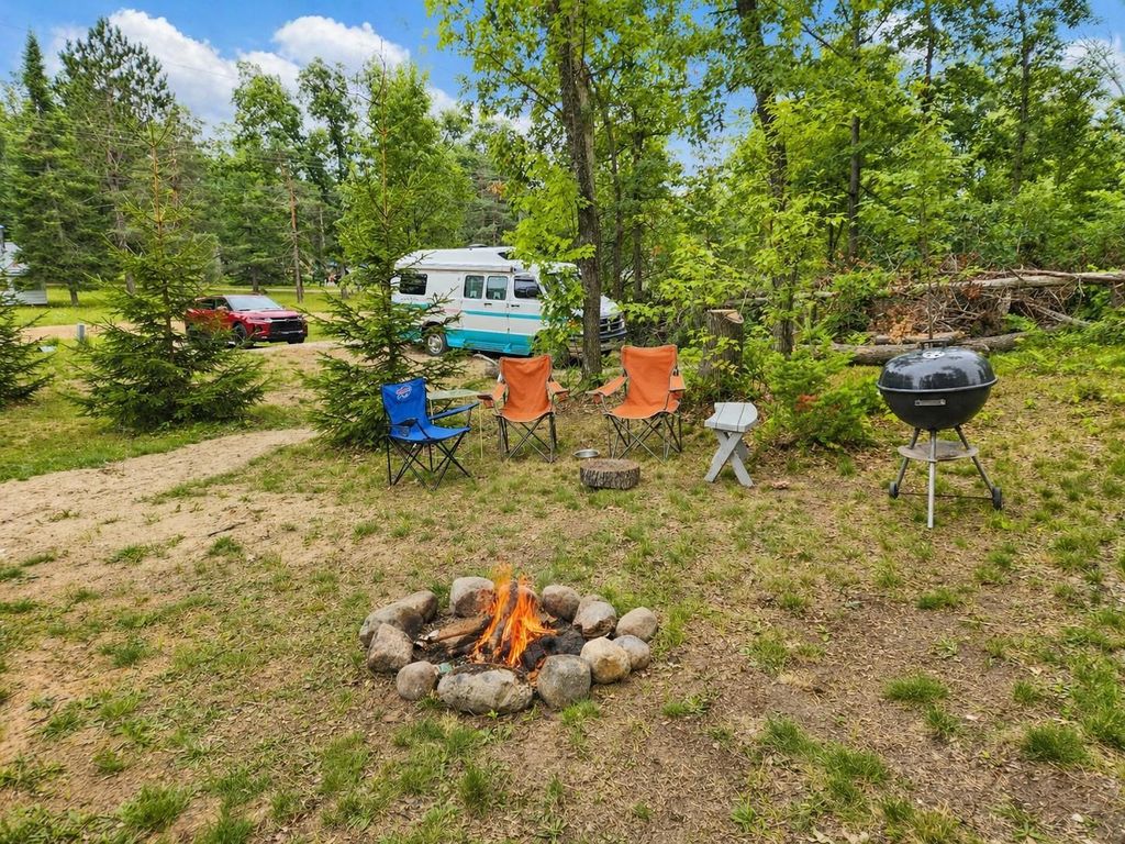 Photo of 303 N Beverly Drive, Harrison, MI 48625 (MLS # 50206809)