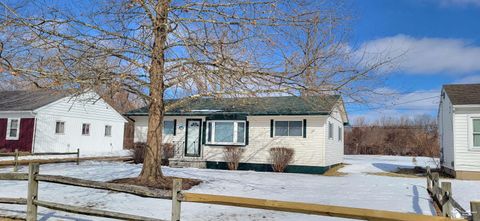 1763 Oak Street Monroe MI 48161