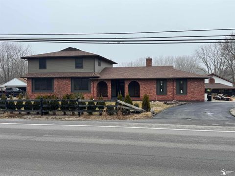 2612 Samaria Road Temperance MI 48182