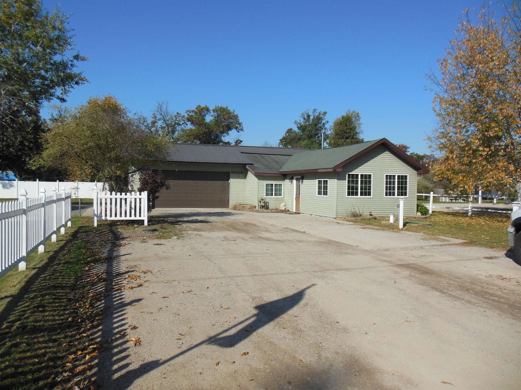 Photo of 4217 FILTER Road, Harrison, MI 48625 (MLS # 50224854)