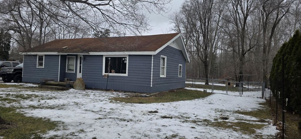 Photo of 4662 W isabella Road, Shepherd, MI 48883 (MLS # 50201733)