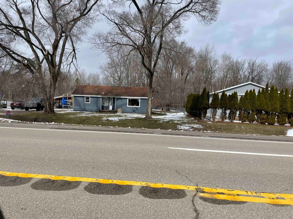 Photo of 4662 W isabella Road, Shepherd, MI 48883 (MLS # 50201733)