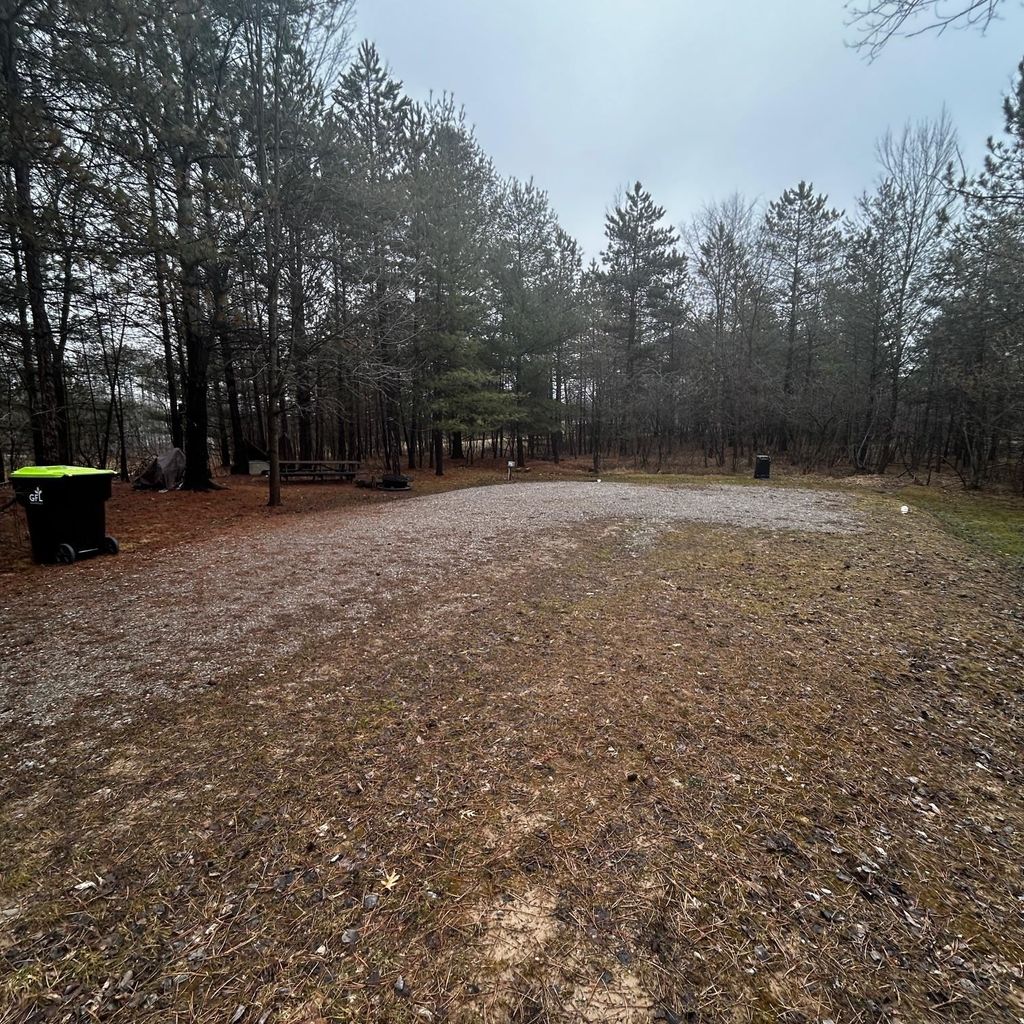 Photo of 5316 Archers Way, Gladwin, MI 48624 (MLS # 50202949)