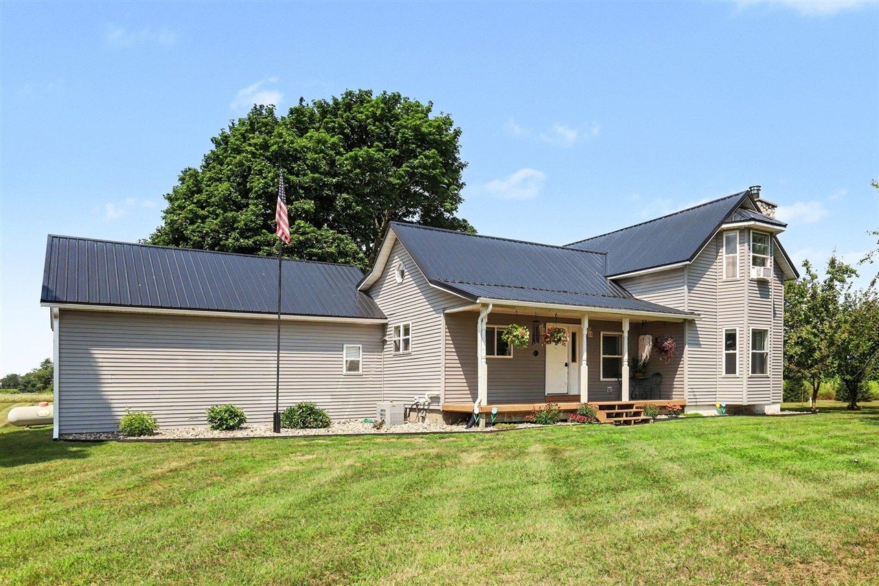1530 S Nevins Road