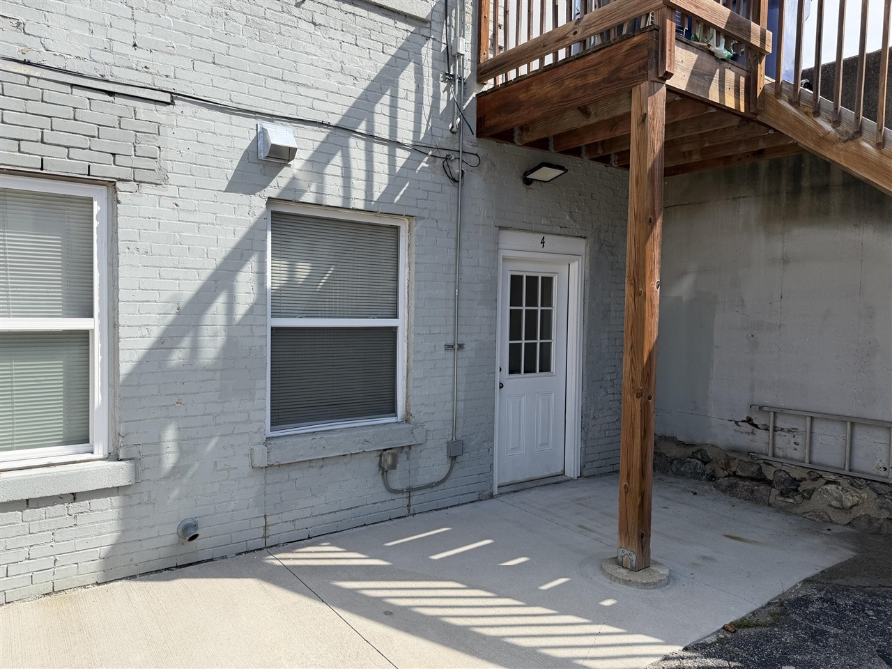 138 Fulton Street Unit: 4