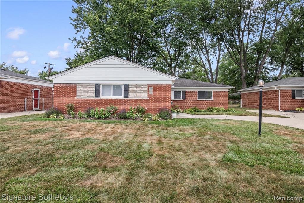 23115 Ashley Street