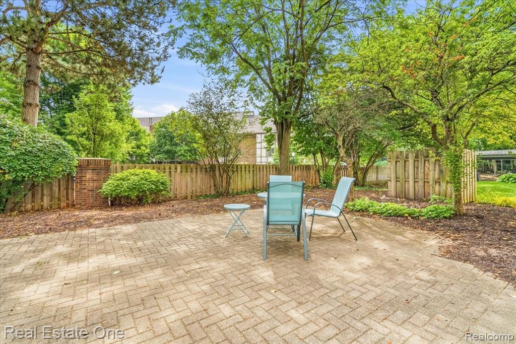 770 Deer Street 305