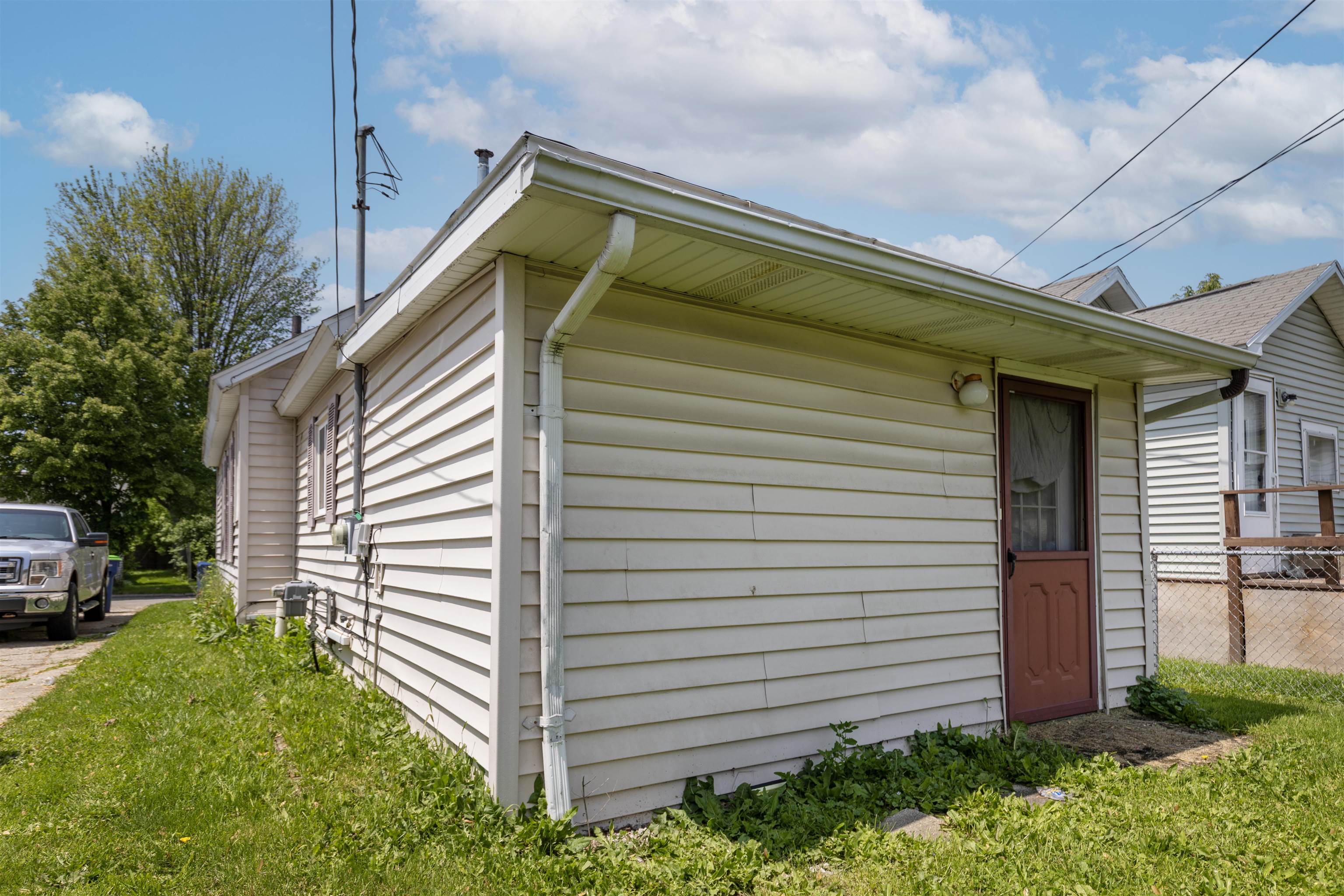 Bay City, Michigan 48708, United States, 2 Bedrooms Bedrooms, ,1 BathroomBathrooms,Residential,Active,192868