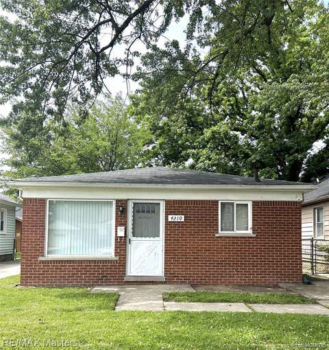 Photo of 4210 Hazel Avenue, Lincoln Park, MI 48146 (MLS # 60997359)