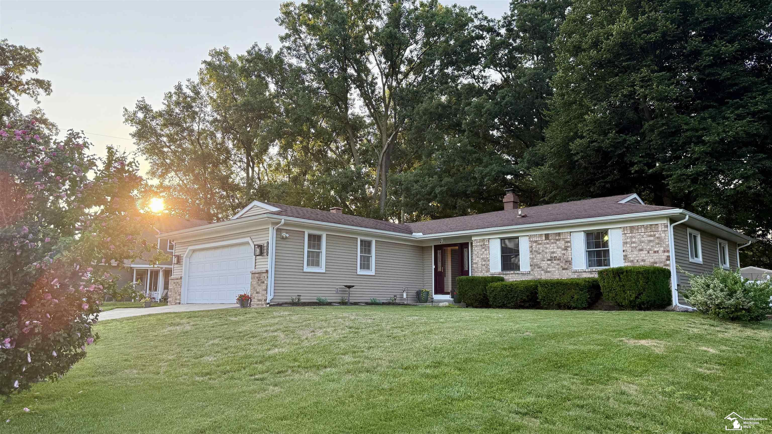 2038 Carisbrook Drive