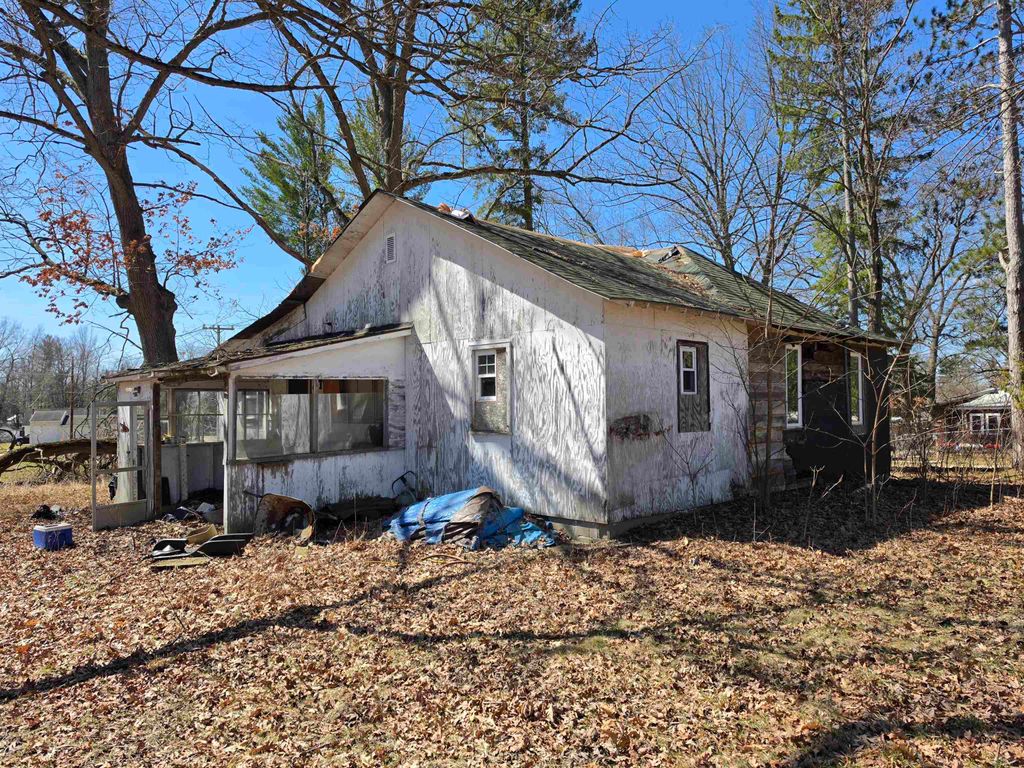 Photo of 466 West Street, Lake, MI 48632 (MLS # 50204116)