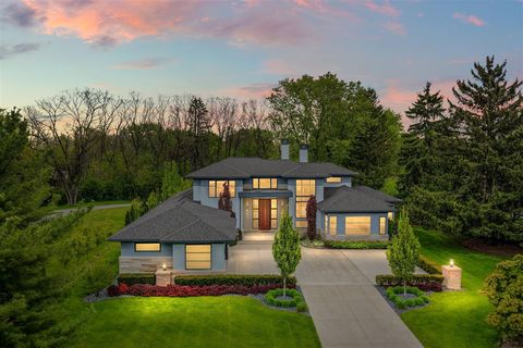 Photo of 13550 Emrick Drive, Plymouth, MI 48170 (MLS # 70533951)
