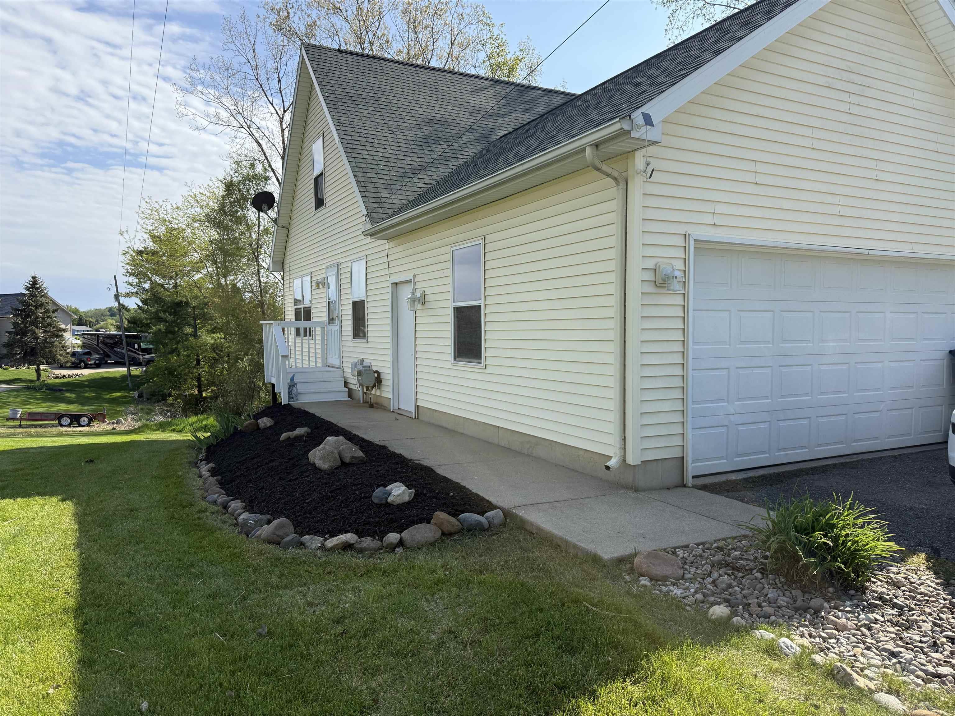 14235 Northmoor Drive