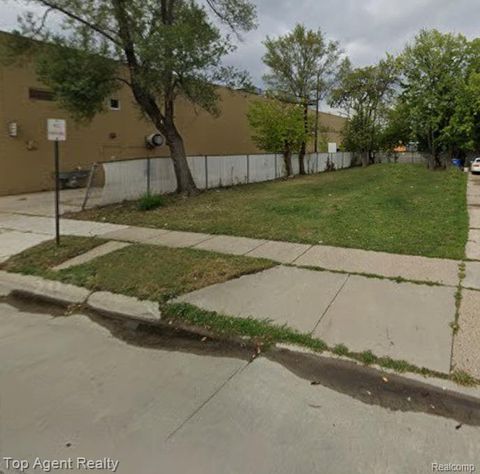 Photo of 8061 Maxwell Avenue, Warren, MI 48089 (MLS # 60981461)