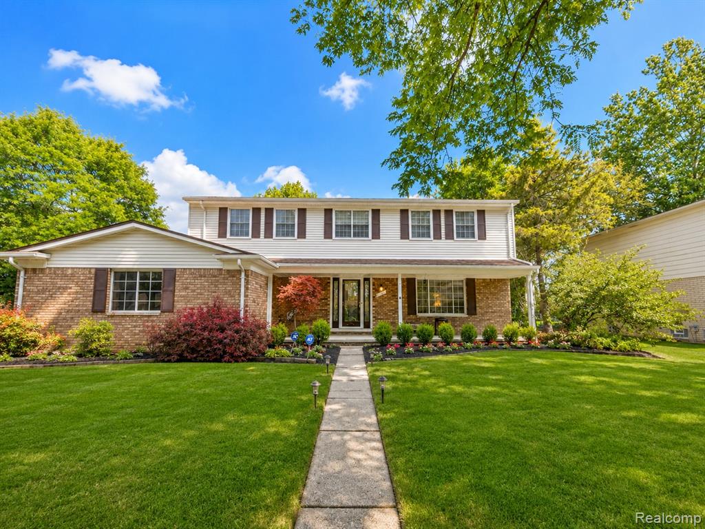 2754 Denise Drive