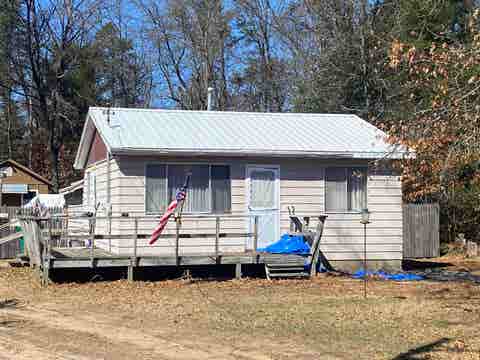 Photo of 4038 W Brookview Drive, Prescott, MI 48756 (MLS # 80071530)