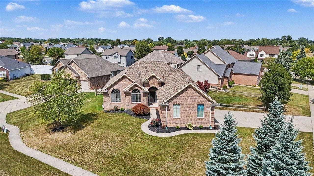 5172 Applewood Lane