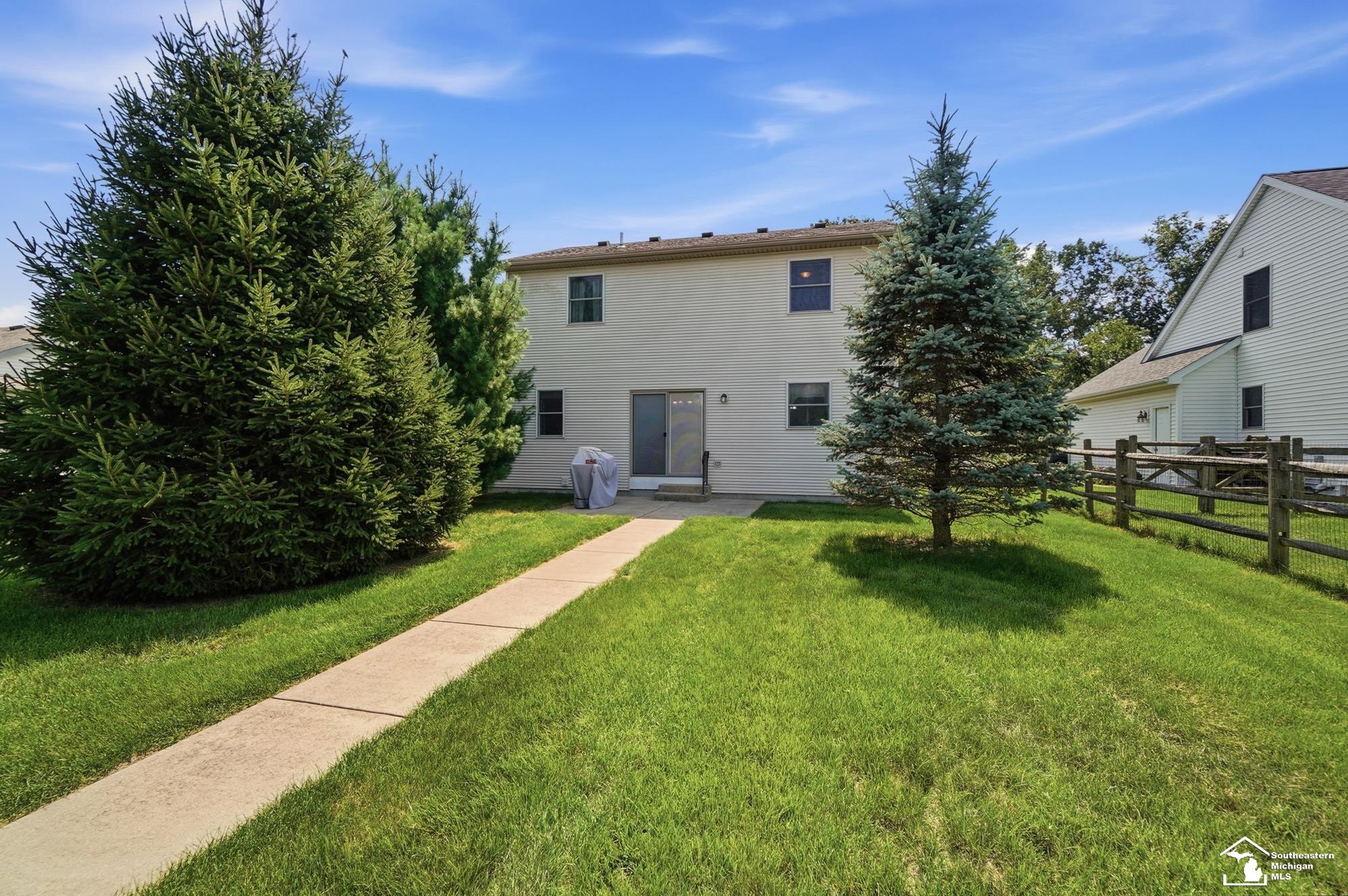 2572 Chapel Creek Drive