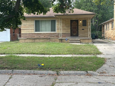 Photo of 24051 Berkley Street, Oak Park, MI 48237 (MLS # 61028275)