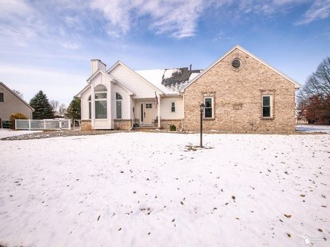 Photo of 7305 Cinden Road, Temperance, MI 48182 (MLS # 50194135)