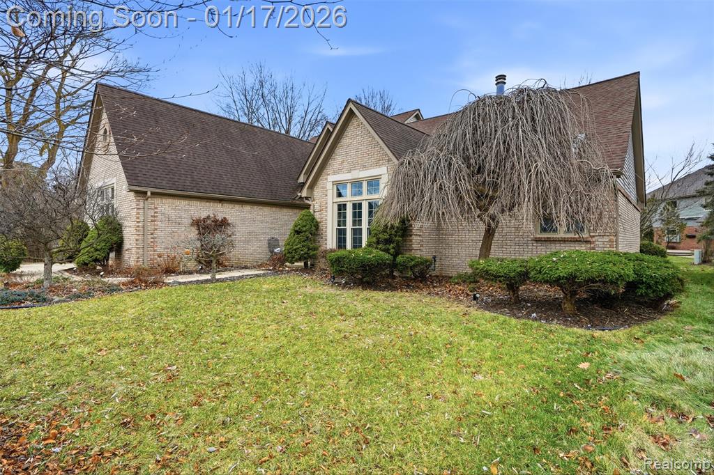 42739 Pond View Drive