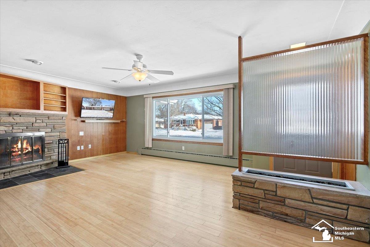 1333 Riverview Avenue