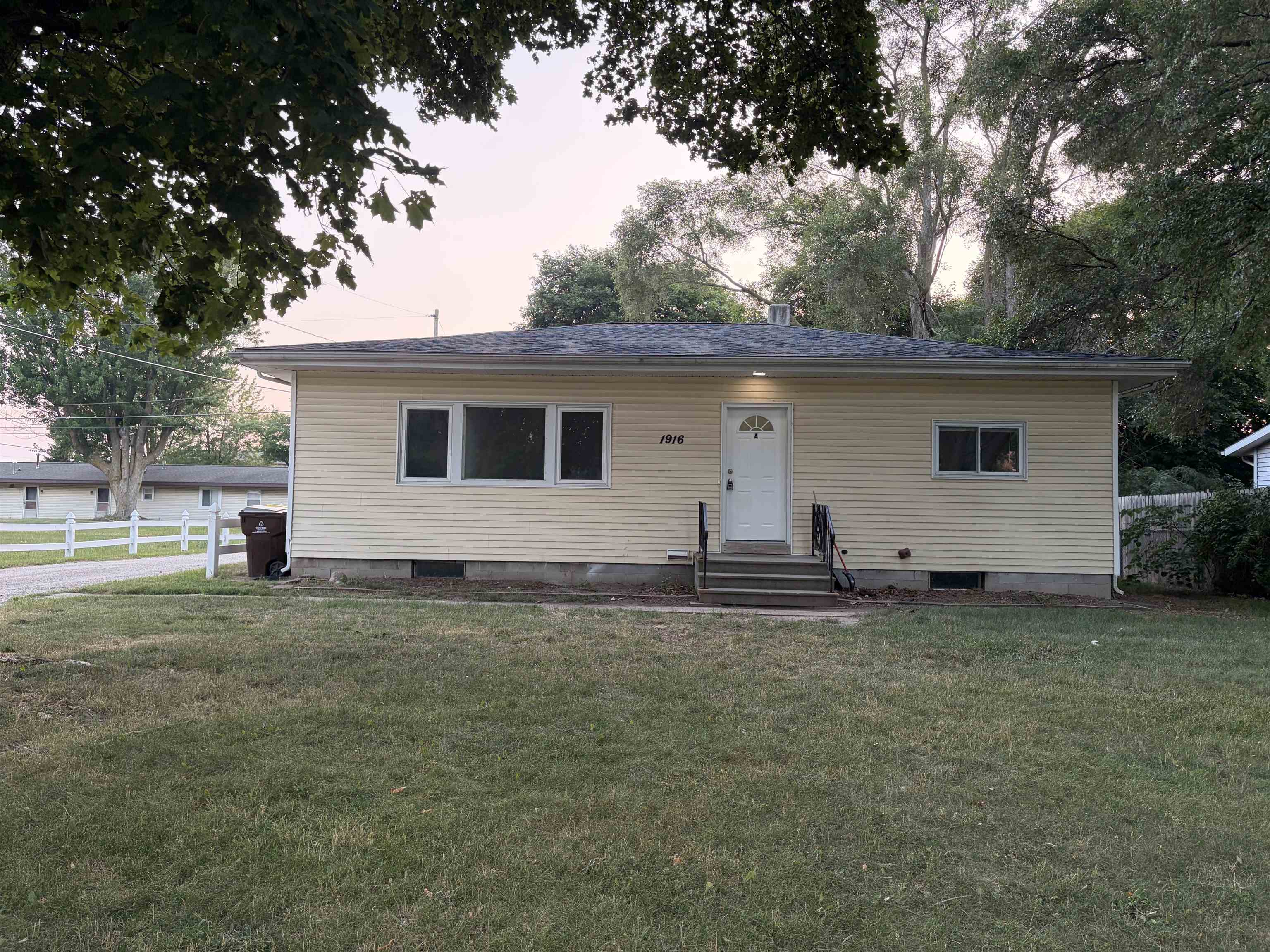 1916 Stockman Road