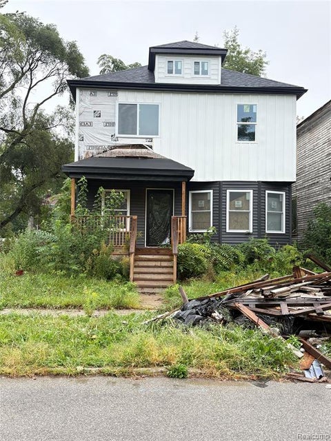 Photo of 4770 Seminole Street, Detroit, MI 48214 (MLS # 61031878)