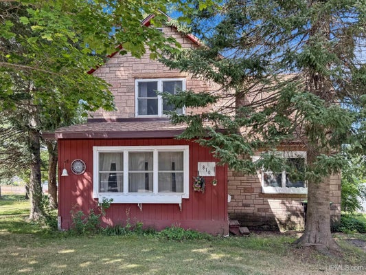 810 W GENESEE ST, IRON RIVER, MI 49935 - Image 1717bcbcaae68b028abbb3c0e5b8e744/2322263631